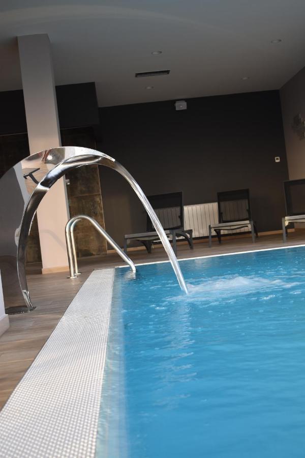 Hotel Delfin Lanterna Tar-Vabriga المظهر الخارجي الصورة